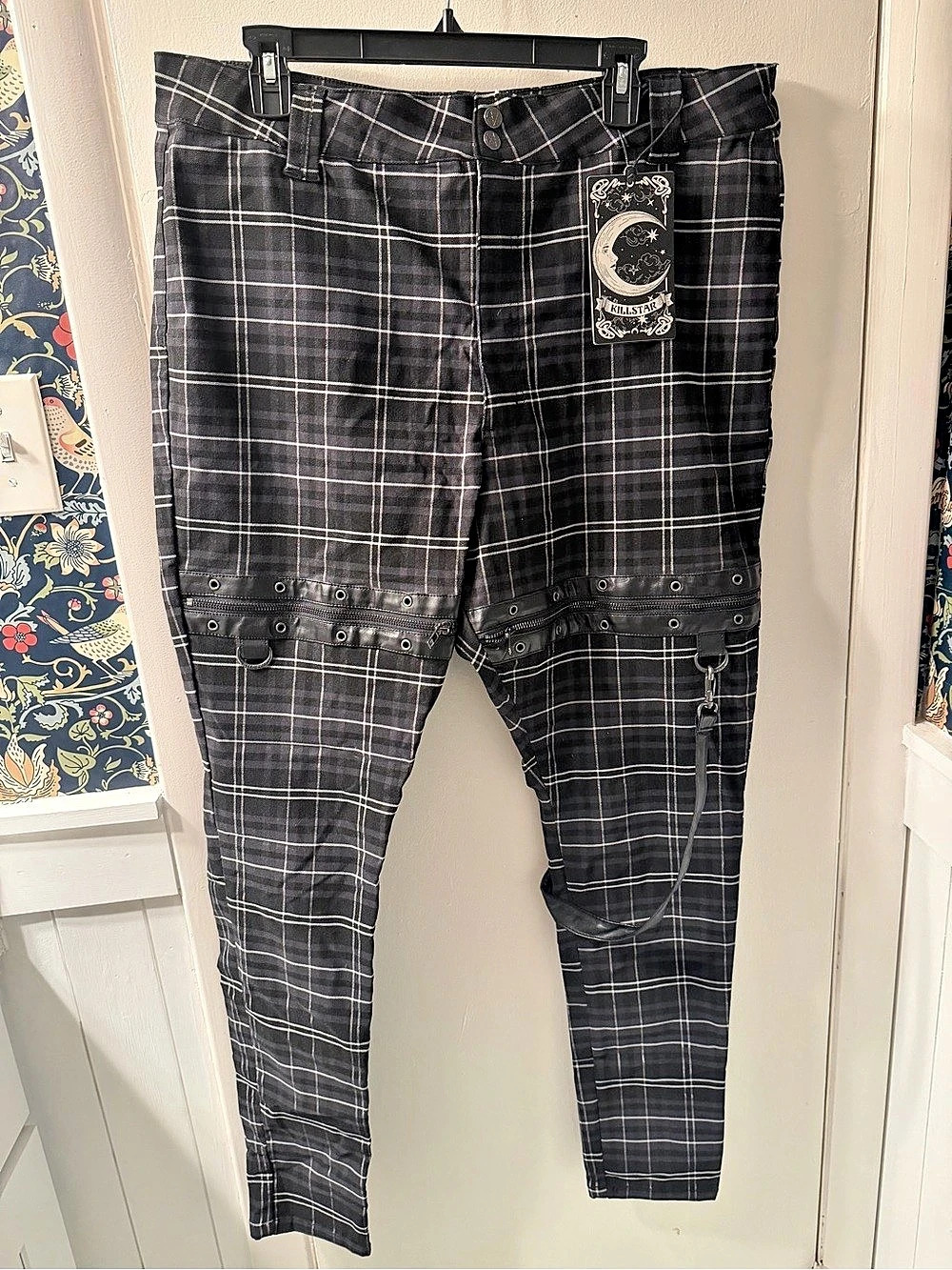 Killstar Dead Resistance Trousers Plaid Cargo Pants in Black & Gray Size 4XL NWT